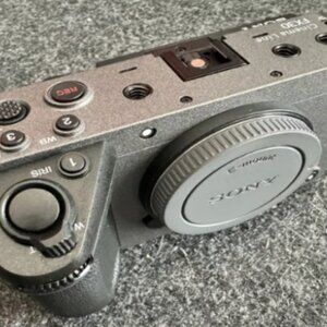 FX30 Super 35 26.1MP Digital Cinema Camera w/ Accessorizes